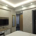 Clove Silvana Hotel