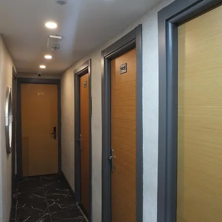 Clove Silvana Istanbul